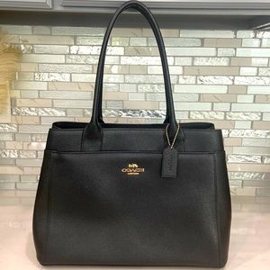 Beautiful COACH purse 👜